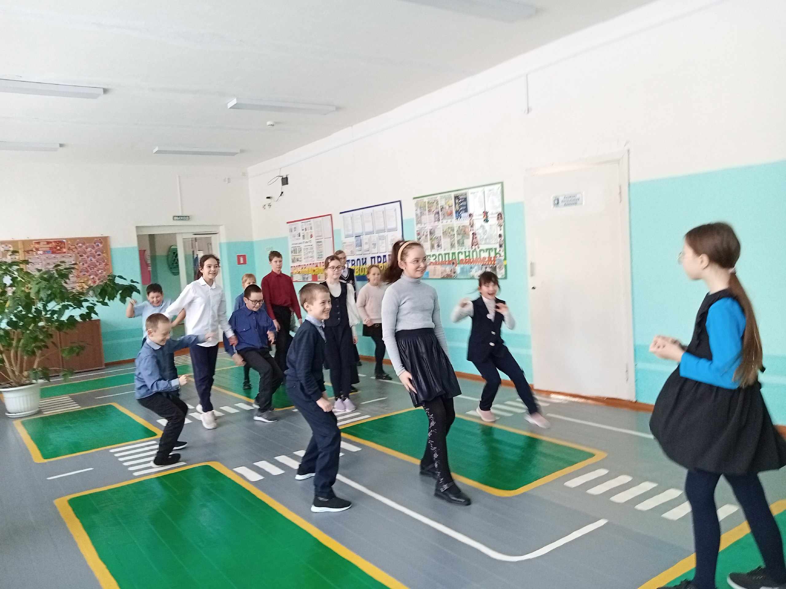 Всемирный день школьных игр.